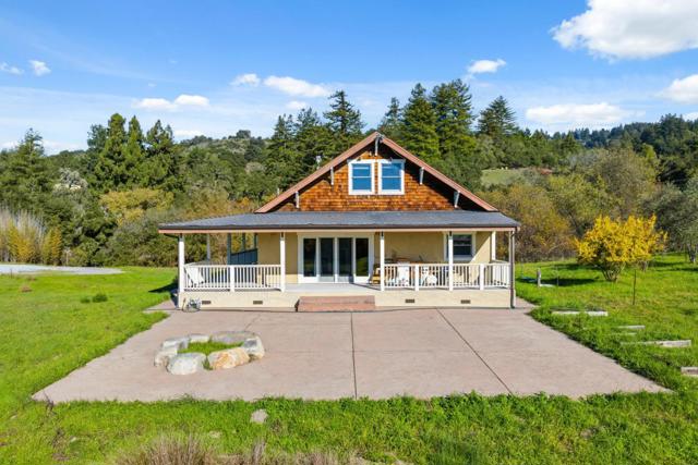 206 Gaffey Road, Watsonville CA: https://media.crmls.org/mediaz/32db63be-8579-4d5f-abda-0b8ecd348e16.jpg