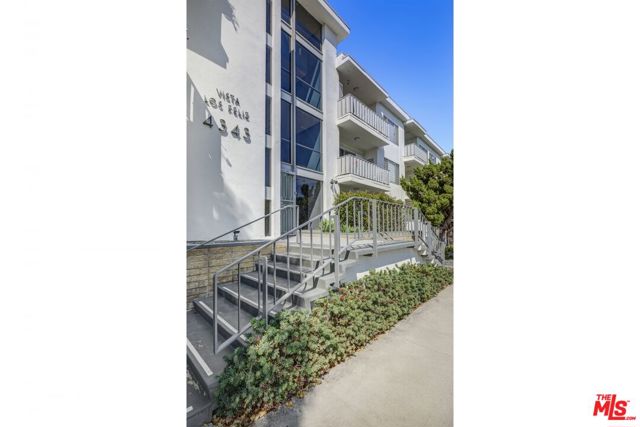 Image 2 for 4343 Finley Ave #7, Los Angeles, CA 90027