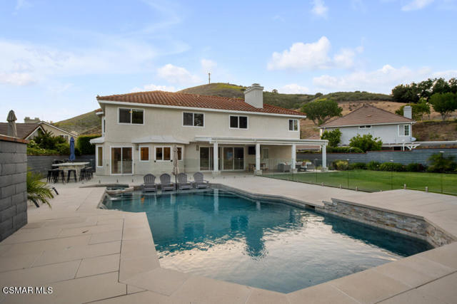 29504 Woodbrook Drive, Agoura Hills CA: https://media.crmls.org/mediaz/32dc5ef0-8e63-41be-a6ae-e6c325cb1cc2.jpg