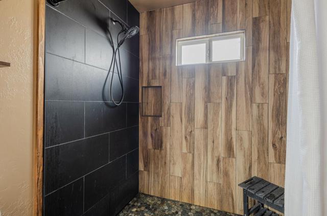 528 La Mesa Drive, Salinas CA: https://media.crmls.org/mediaz/32dc611e-b114-42a8-82de-78373ee54294.jpg