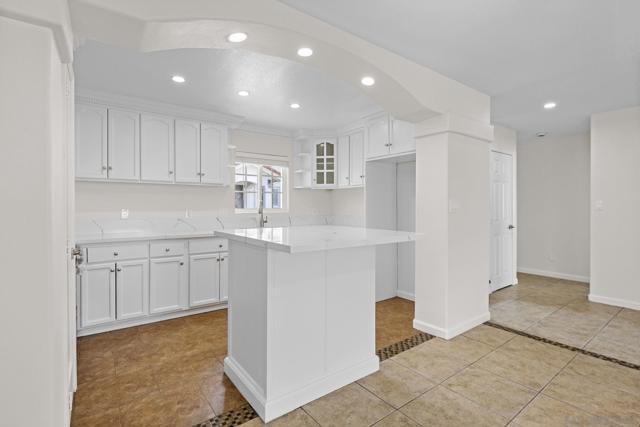 1749 Dahlia, San Diego CA: https://media.crmls.org/mediaz/32dc667e-8ab4-4eb6-935e-f1c506f833f9.jpg