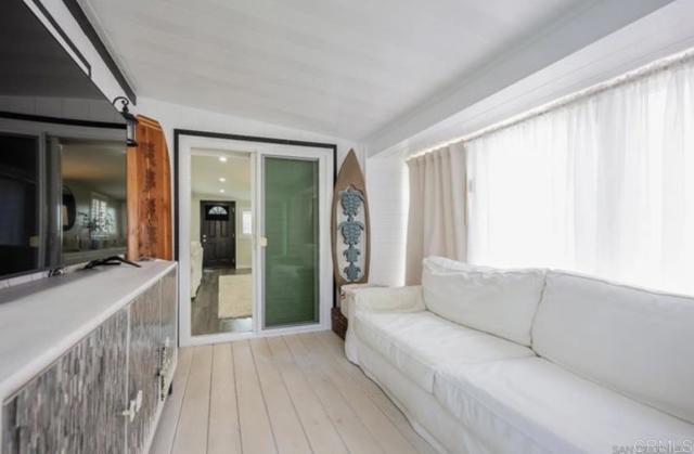 Detail Gallery Image 13 of 28 For 157 Horizon Ln, Oceanside,  CA 92056 - 2 Beds | 2 Baths