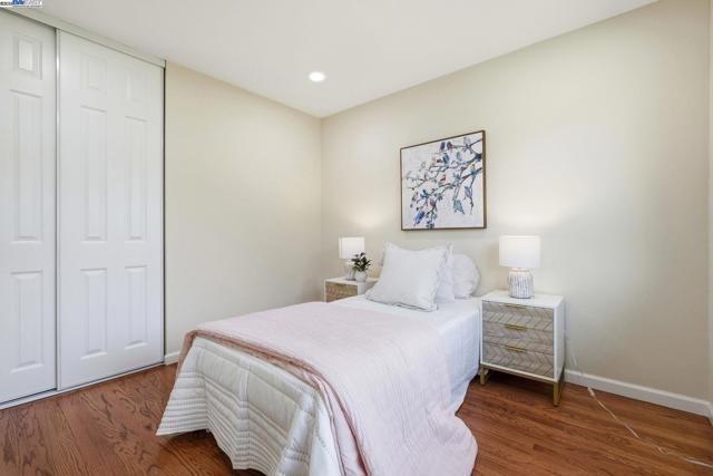 42293 Camino Santa Barbara, Fremont CA: https://media.crmls.org/mediaz/32ddb737-7c3c-4869-b217-189b910e19f5.jpg