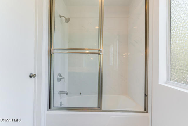 18854 Edleen Drive, Tarzana CA: https://media.crmls.org/mediaz/32ddc0ba-2890-4431-88f1-fdfbe987f778.jpg