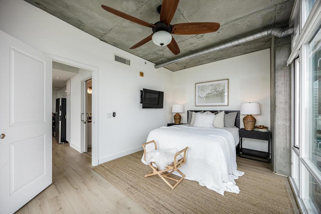 MLS #250041043SD image #15