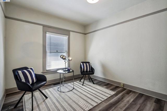 774 S 12th St, San Jose CA: https://media.crmls.org/mediaz/32df6d2d-d1ea-46b3-afac-0043c2dd64f1.jpg