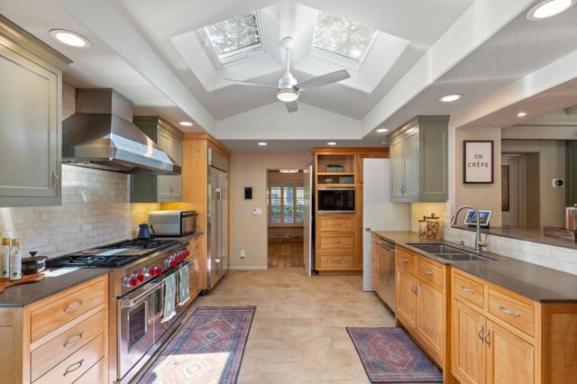 690 Torwood Lane, Los Altos CA: https://media.crmls.org/mediaz/32e0b025-9a35-4a75-ab78-952d67652c21.jpg