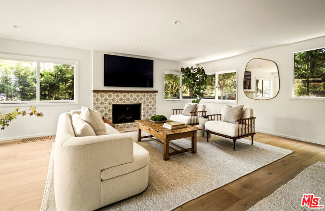 Drew Fenton | 327 E Rustic Road Santa Monica CA | MLS: 7265256