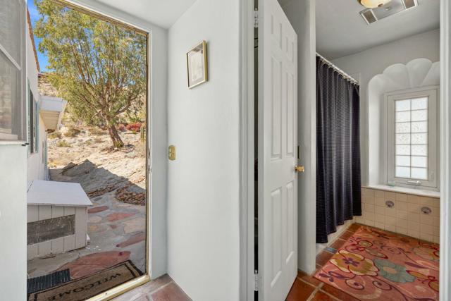 48600 Coyote Road, Palm Desert CA: https://media.crmls.org/mediaz/32e0f18b-ca12-4afe-8d3a-3cddc5e7854a.jpg