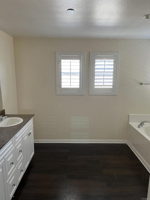 Detail Gallery Image 24 of 40 For 37052 Whispering Hills Dr, Murrieta,  CA 92563 - 5 Beds | 2/1 Baths