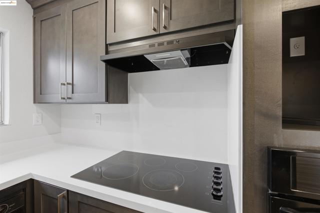 3640 Sun View Terrace, Concord CA: https://media.crmls.org/mediaz/32e180a5-7435-4511-a27f-9ecf23d8c575.jpg