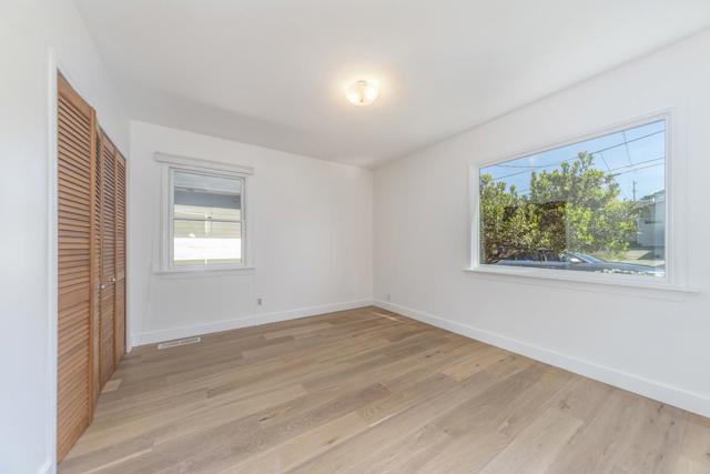 854 Kelmore Street, Moss Beach CA: https://media.crmls.org/mediaz/32e221b1-5a13-4ffa-9cce-2d9fa9274610.jpg