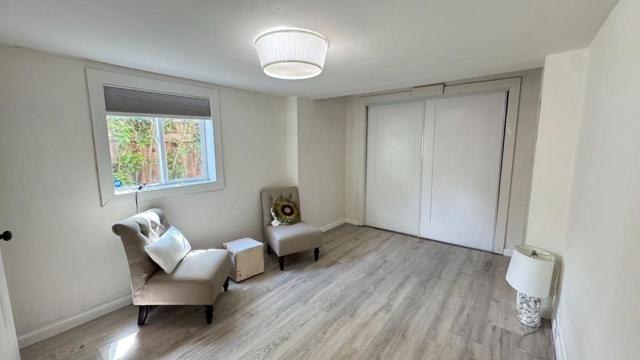 315 Garden Street, East Palo Alto CA: https://media.crmls.org/mediaz/32e2314d-3c39-4ea0-a1c9-f7aaeda62f96.jpg