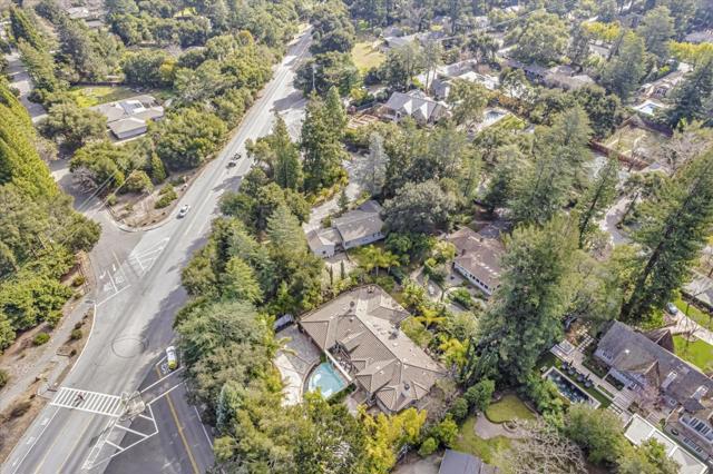15041 Park Drive, Saratoga CA: https://media.crmls.org/mediaz/32e25cfc-36ae-4b2b-a95a-4ca2bc43f200.jpg