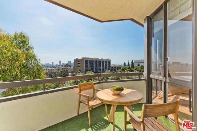 2 Bed Home for Sale in Beverly Hills, California