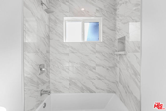 14139 Gault Street, Van Nuys CA: https://media.crmls.org/mediaz/32e28fd2-f8a2-4ed7-b2f9-c8a777b59695.jpg