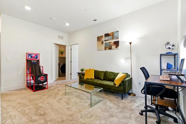 5758 Tournament Court, Tracy CA: https://media.crmls.org/mediaz/32e33406-c496-4599-b7f6-245fe0d6fdf3.jpg