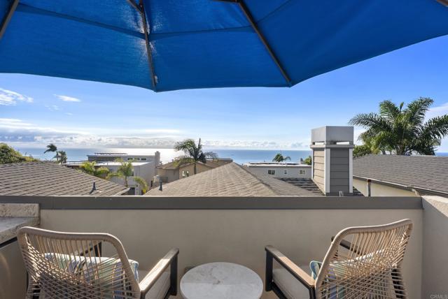 Detail Gallery Image 7 of 20 For 2319 Cambridge, Cardiff By The Sea,  CA 92007 - 3 Beds | 3/1 Baths