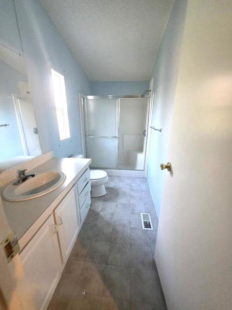 170 Sunset Circle, Vacaville CA: https://media.crmls.org/mediaz/32e3ff2a-0343-4c4b-baad-f66decac2d5c.jpg
