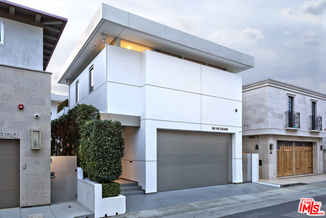 108 THE STRAND, Manhattan Beach, California 90266, 5 Bedrooms Bedrooms, ,8 BathroomsBathrooms,Residential,Sold,THE STRAND,25486205