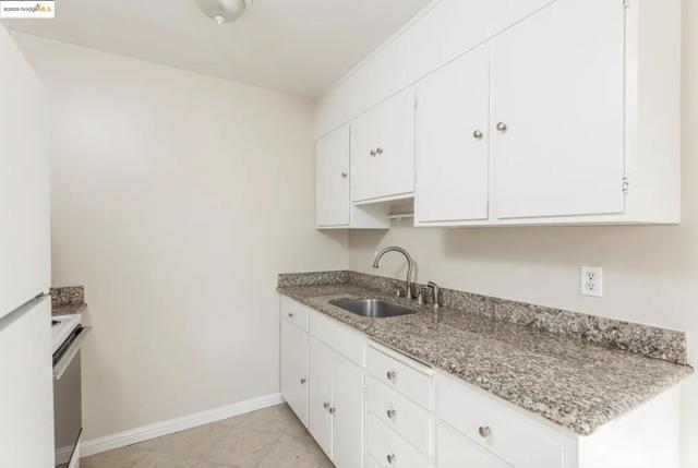 1298 63rd St, Emeryville CA: https://media.crmls.org/mediaz/32e596d4-5d81-40d4-8a55-13f99d770f2b.jpg