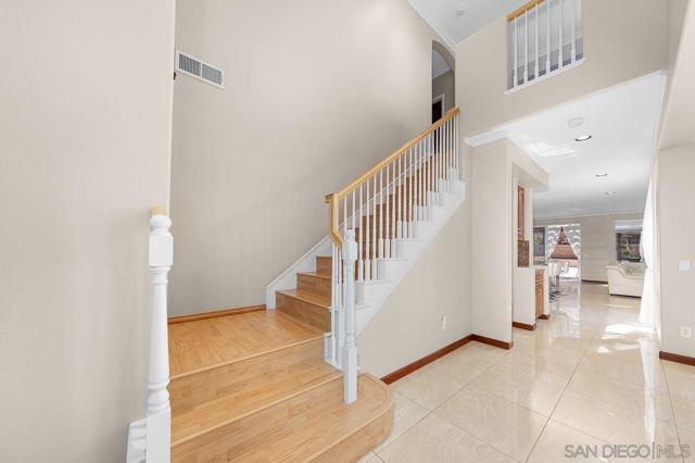 1175 SANTA OLIVIA RD, Chula Vista CA: https://media.crmls.org/mediaz/32e60cfc-aa32-448e-ba7c-86767c97e418.jpg