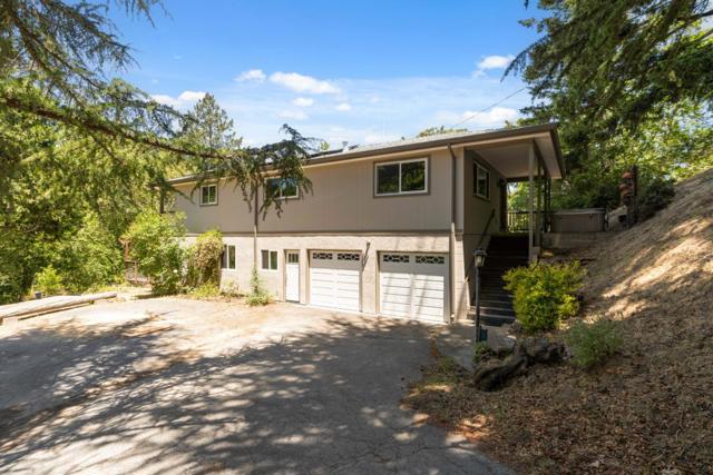 24895 Skyland Road, Los Gatos CA: https://media.crmls.org/mediaz/32e77e42-4efc-4385-bd78-ab9fe427d96f.jpg
