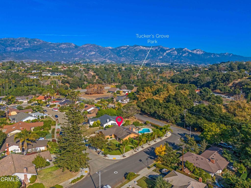 https://media.crmls.org/mediaz/32e8a61b-80e0-48d8-873b-7de557413a53.jpg?preset=X-Large