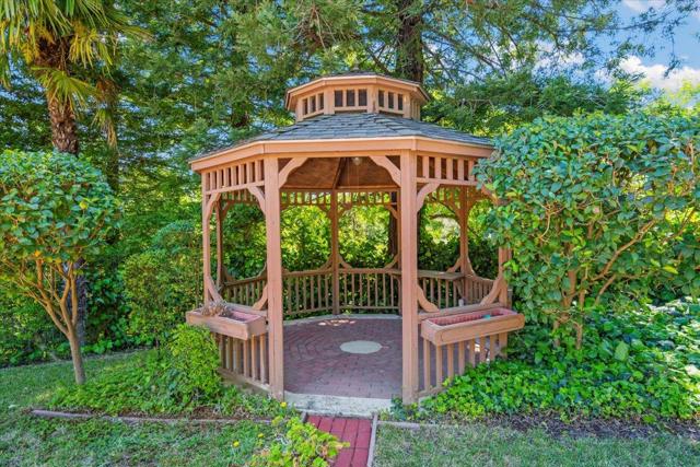 2155 Lilac Lane, Morgan Hill CA: https://media.crmls.org/mediaz/32e8b6aa-72f5-4f5f-b153-1105139c9c84.jpg