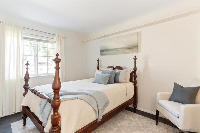 3121 Alta Verde, Fallbrook CA: https://media.crmls.org/mediaz/32e8c956-cb4e-46ae-8fe3-b5c62206a937.jpg