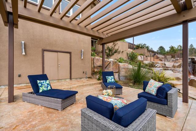 1061 Summit Road, Watsonville CA: https://media.crmls.org/mediaz/32e91e29-f784-4db6-a253-efb08c5035e3.jpg