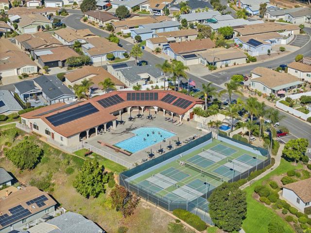Detail Gallery Image 46 of 58 For 631 via Costa Rica, Vista,  CA 92081 - 2 Beds | 2 Baths