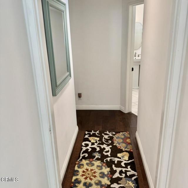 Detail Gallery Image 20 of 54 For 2013 El Vista Ct, Glendale,  CA 91208 - 3 Beds | 3 Baths