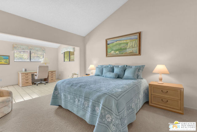 73283 Phoebe Court, Palm Desert CA: https://media.crmls.org/mediaz/32f09669-b1c3-4eb4-abc0-236c58f9c750.jpg