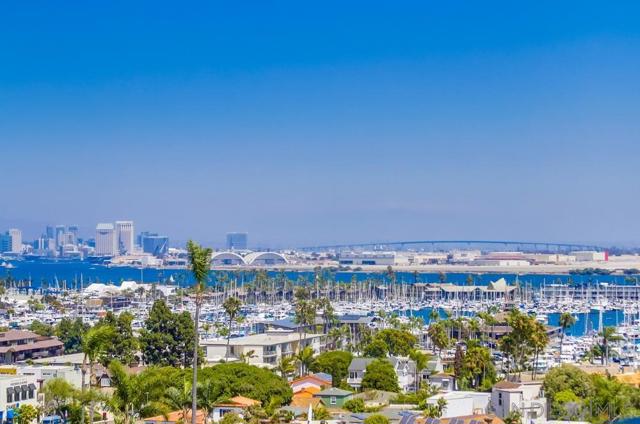 954 Harbor View Dr, San Diego CA: https://media.crmls.org/mediaz/32f0ee1a-c610-40cd-868f-7af7eaa23333.jpg