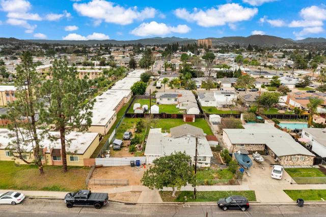 Detail Gallery Image 3 of 4 For 154 Lindell Ave, El Cajon,  CA 92020 - 3 Beds | 2 Baths