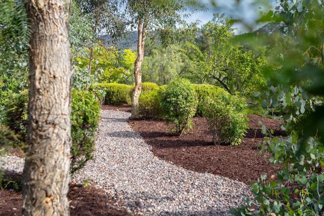 Detail Gallery Image 43 of 52 For 14128 Winged Foot Cir, Valley Center,  CA 92082 - 5 Beds | 4/1 Baths