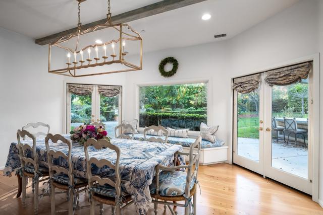 Image 9 of 39 For 16041 Via Del Alba