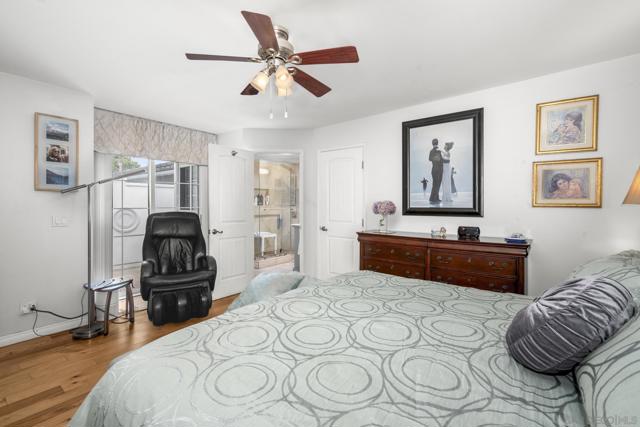 9 Catpaw Cape, Coronado CA: https://media.crmls.org/mediaz/32f656d1-dda3-4ab1-9ff3-c305abdef398.jpg