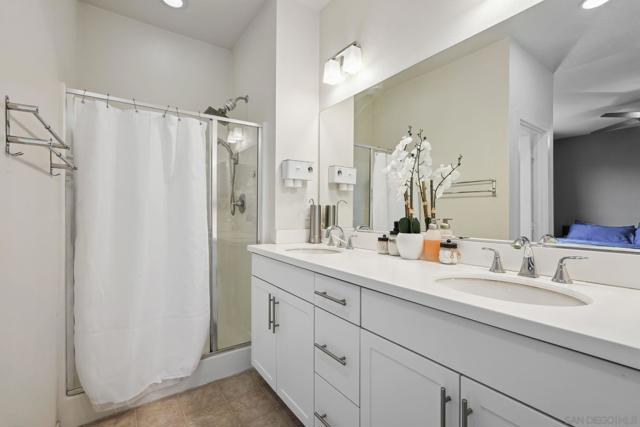 219 Antoni Gln, Escondido CA: https://media.crmls.org/mediaz/32f76799-574b-4a53-8281-cef0b2e495cf.jpg