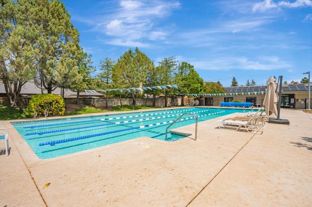 3090 Woods Circle, Davis CA: https://media.crmls.org/mediaz/32f86515-4cd8-4bd5-9a2a-2894b5aa524a.jpg