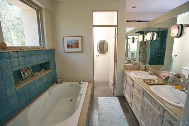 Image 11 of 36 For 2207 Hoberg Road