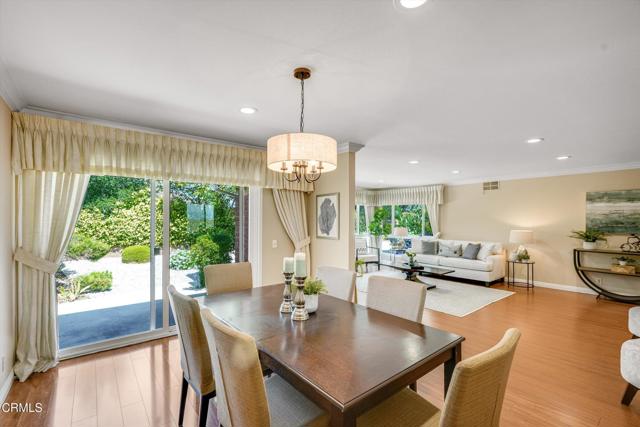 19015 Braemore Road, Porter Ranch CA: https://media.crmls.org/mediaz/32fa9561-c0c4-497e-bda5-00b355f14217.jpg