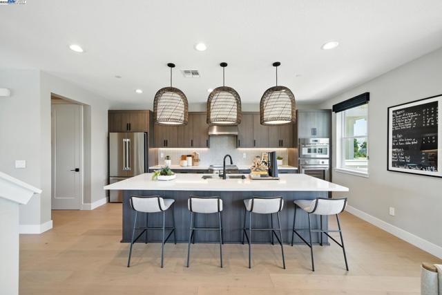 4707 Marengo Common, Livermore CA: https://media.crmls.org/mediaz/32faed46-d177-4e5f-abac-d8d1b8b8e0e3.jpg