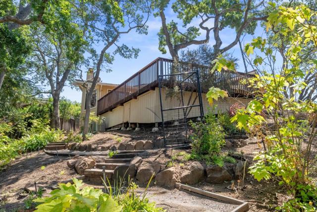 7175 Red Holly Court, San Jose CA: https://media.crmls.org/mediaz/32fb9736-4c72-428c-8b33-56520cf3af31.jpg