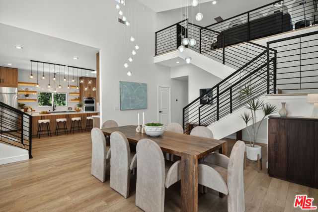 2603 Crestmoore Place, Los Angeles CA: https://media.crmls.org/mediaz/32fdb79d-8fa8-4137-ac8a-dd76dbcb5336.jpg