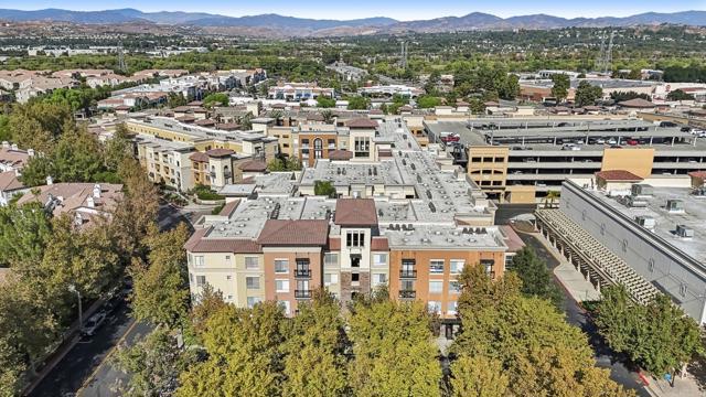 Detail Gallery Image 36 of 44 For 24507 Town Center Drive #7317,  Valencia,  CA 91355 - 2 Beds | 2 Baths