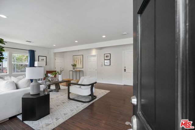 3710 Fletcher Drive, Los Angeles CA: https://media.crmls.org/mediaz/32fe48db-e0bc-4b23-8760-6a0b8d90508b.jpg