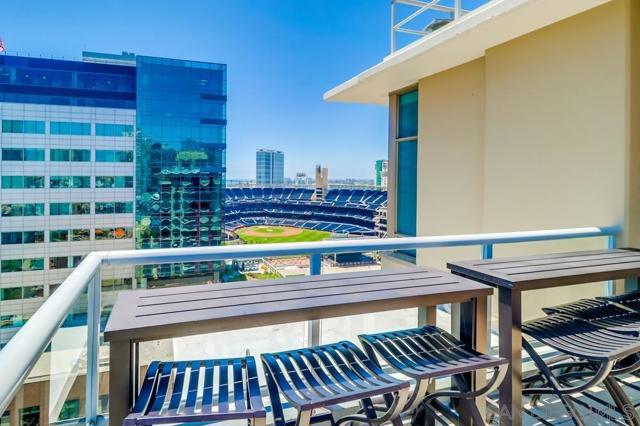 427 9th Ave, San Diego CA: https://media.crmls.org/mediaz/32fea466-1099-47b5-8a2d-7b7fc9cc093e.jpg