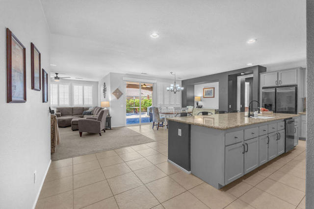 83881 Festivo Court, Indio CA: https://media.crmls.org/mediaz/32ff0f17-ab50-4de1-834d-205acb1083f2.jpg